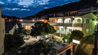 Апартаменты Villa Oleander Улцинь-1